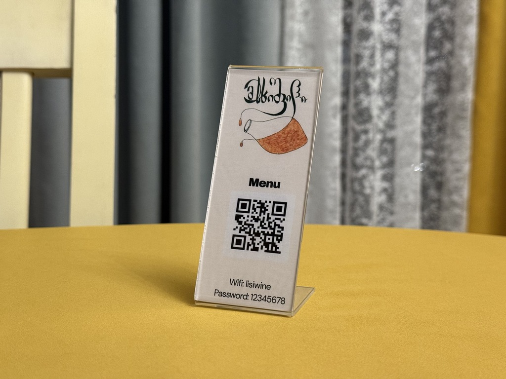 Classic Stand - Acrylic QR Code Stand